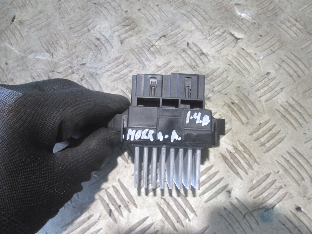 фото №1, Резистор резистор вентилятор opel mokka 1.4b 13598091