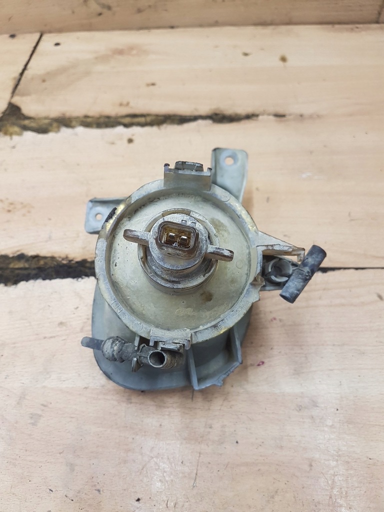 фото №3, Противотуманная фара перед левый volvo s80