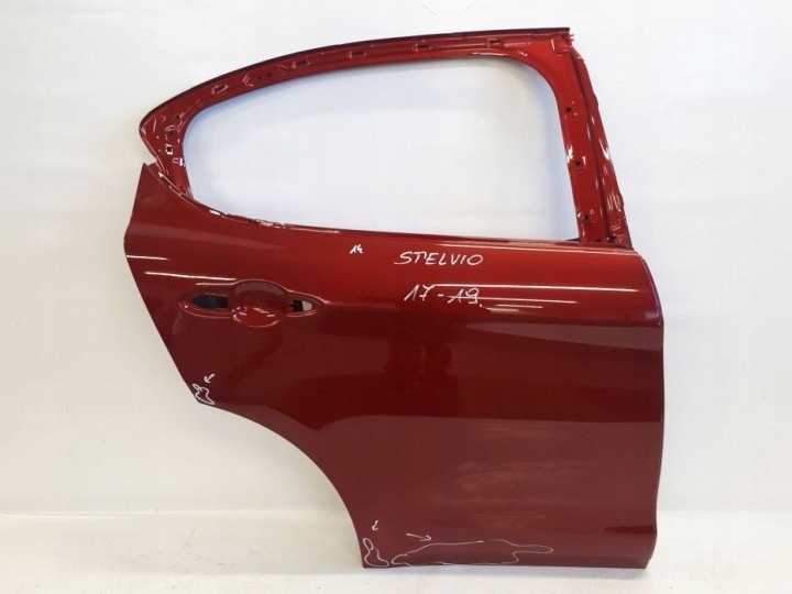 фото №2, Alfa romeo stelvio дверь правое задняя