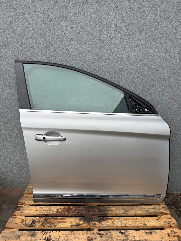 фото №1, Volvo xc60 lift дверь правое передние 711-00