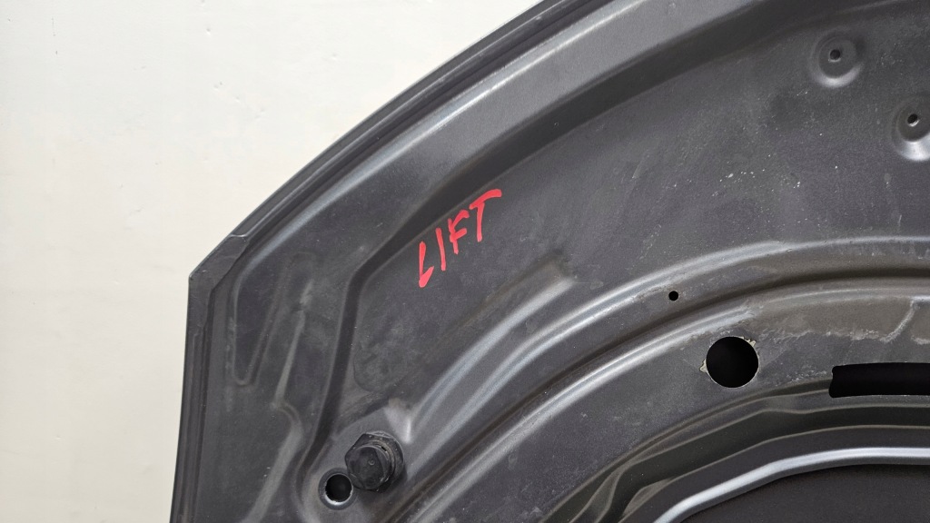 Капот кришка двигуна audi a4 b8 8k рестайлінг  оригінальна Ціна