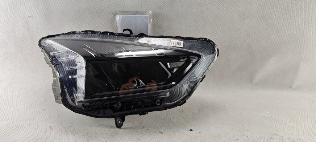 Купить Hyundai bayon full led правая  фара фара правый  92102q0600