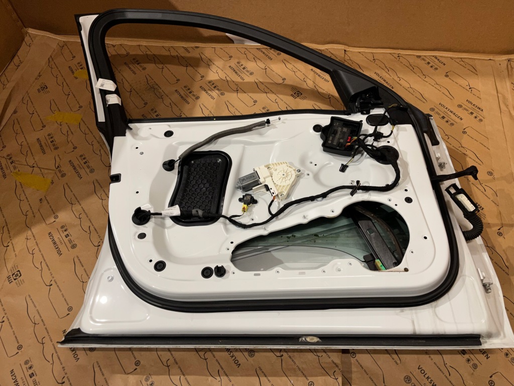 фото №4, Audi a6 c7 lift двері лівий перед orginał ls9r 2017 r