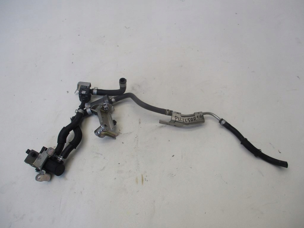 фото №1, Клапан вакуумa шланг nissan pulsar 1.6