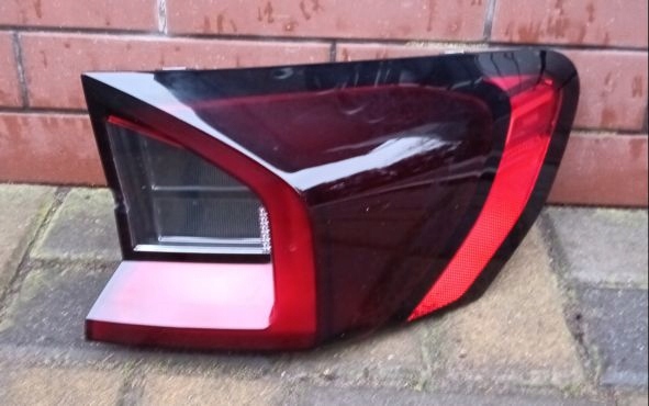 фото №1, Bmw x1 u11 лампа правая задняя led high f03860000f