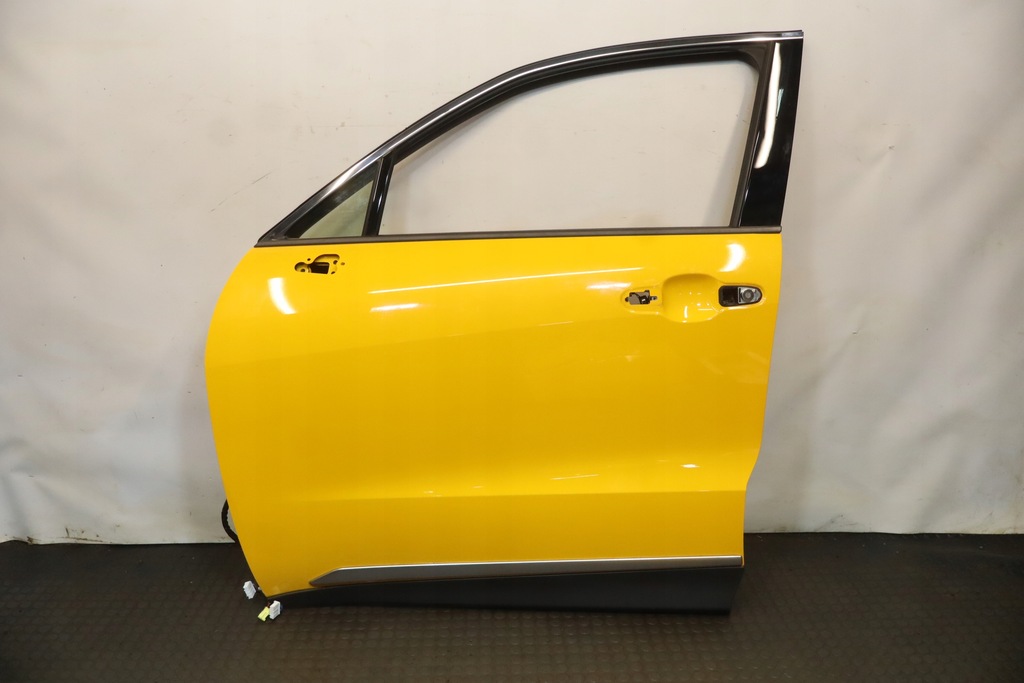 фото №1, Двері лівий перед lexus lbx 5a3