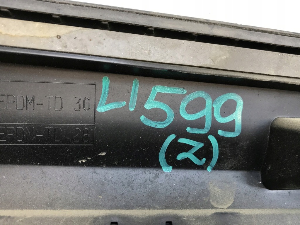 фото №9, Audi q7 4m молдинг zdrzwi левый перед 4m0853959b