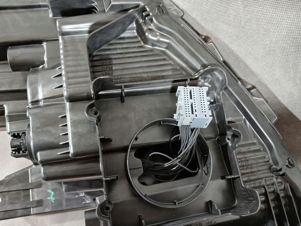 Ford mustang mach-e фара правий перед передня оригінал Оригінал