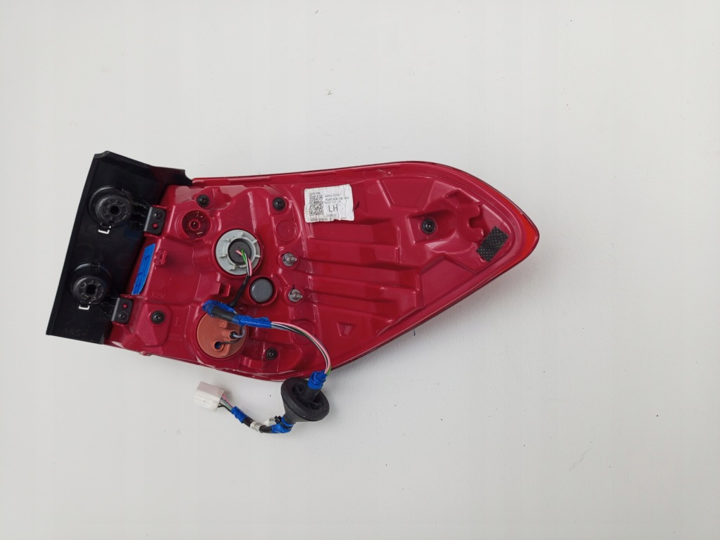 Hyundai i30 3 универсал рестайлинг  21- фара led задняя левая левый задний 92401-g4600 Оригинал