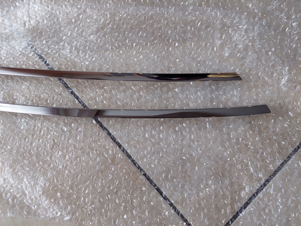 фото №3, Молдинг - хром свет led - citroen c5 aircross