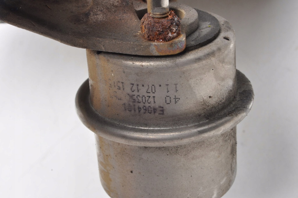 Ferrari california 4.3 выхлоп гаситель правый 277778 Цена