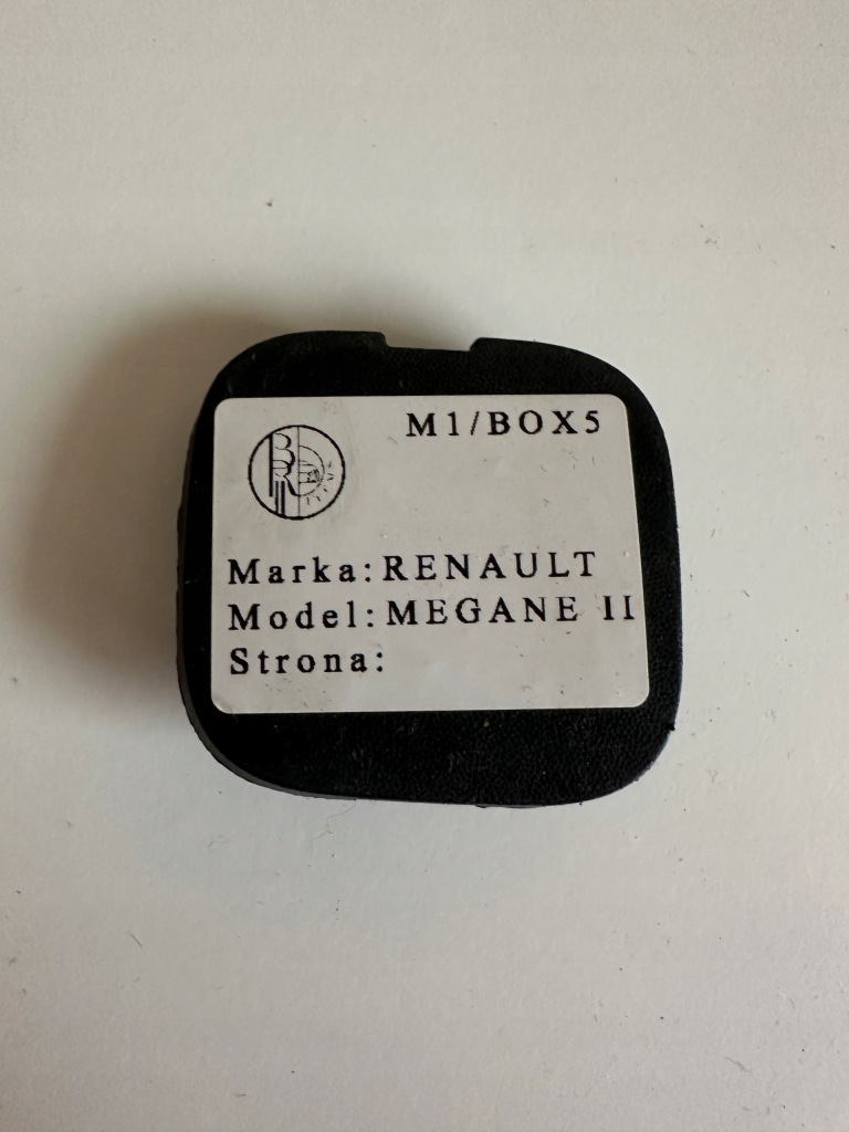 Купить Renault megane ii заглушка фаркоп бампера 8200115121