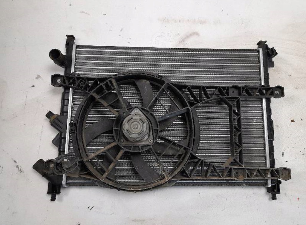 Купить Радиатор воды с вентилятор renault laguna