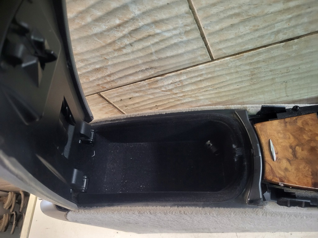 фото №5, Подлокотник mercedes w211