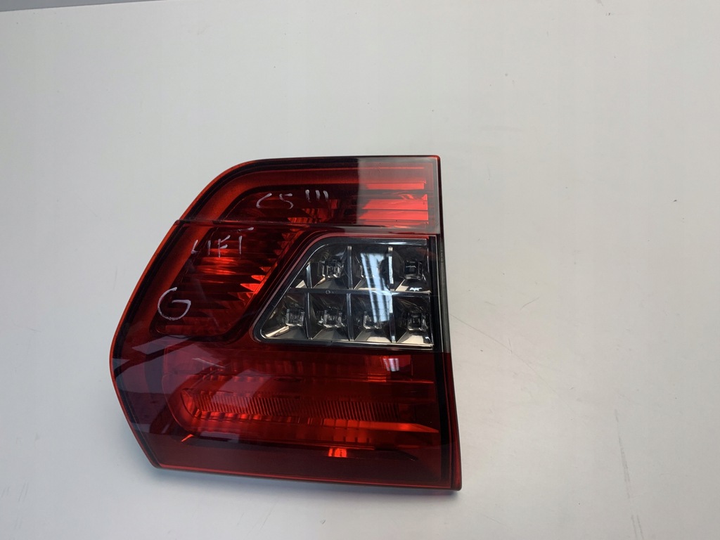 фото №1, Лампа задняя левая крышки citroen c5 iii lift kombi