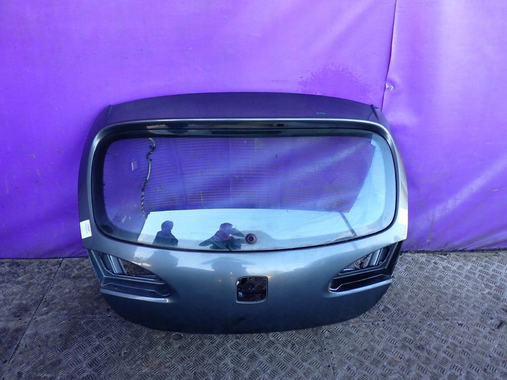 Купити Seat leon 2 05-09 кришка багажника задня скло задні ls7z