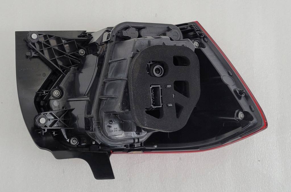 фото №9, Лампа правая задняя led vw polo vi 2g0 2017-