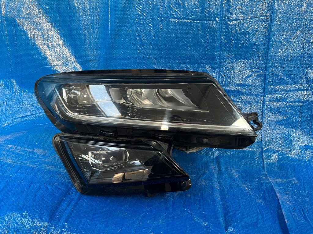 фото №1, Skoda kodiaq права лампа full led