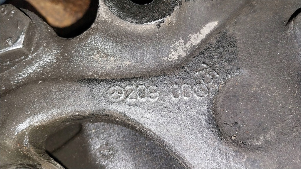 фото №6, Поворотный кулак ступица левый перед 20900 mercedes w203 w209 slk r171 2.2 cdi