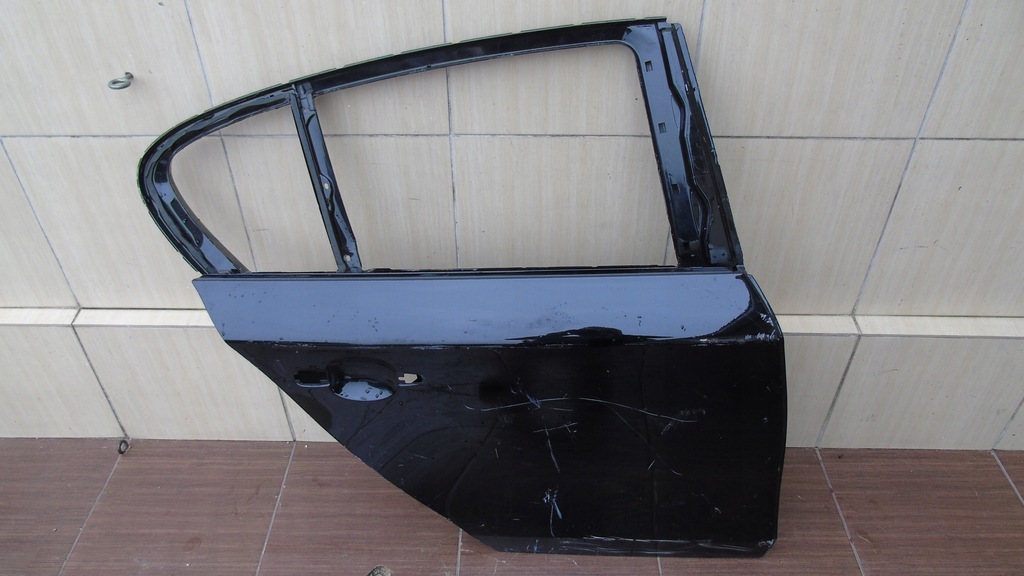 фото №1, Дверь задние задняя правое bmw 1 e87 5d оригинальный номер