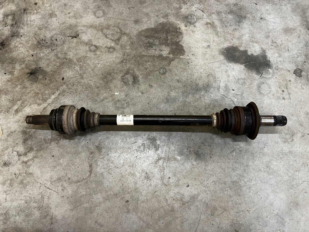 Купити Привідний вал półośka задній лівий ліва правий права bmw x5 f15 x6 f16