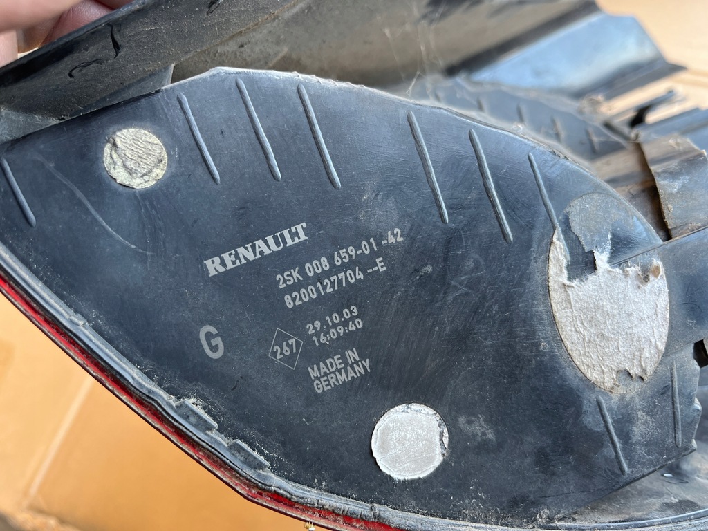 фото №3, Лампа задня ліва renault scenic ii 2003-2006 82000127704-e