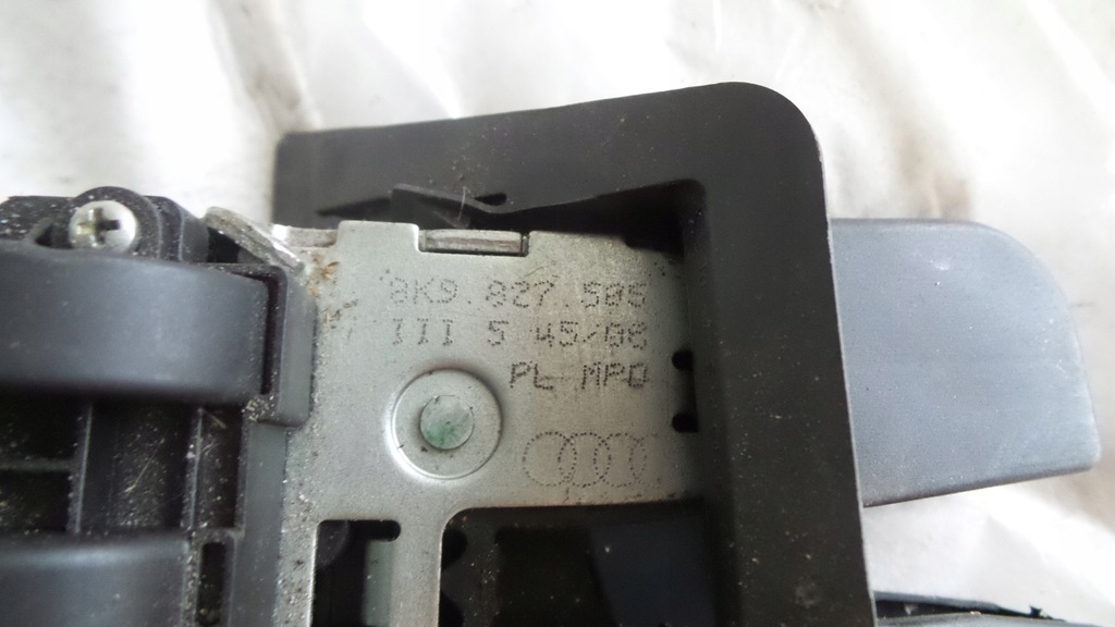 фото №7, Замок крышки задний задняя audi a4 b8 kombi 8k9827585