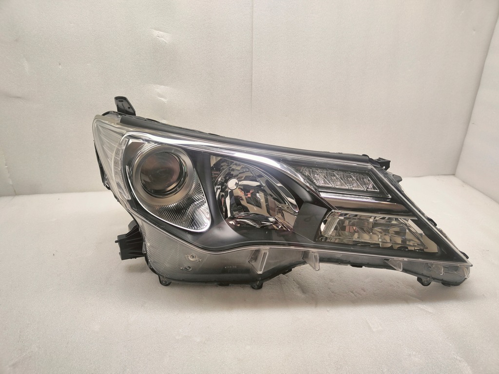 фото №1, Toyota rav4 rav 4 iv ксенон лампа правый перед
