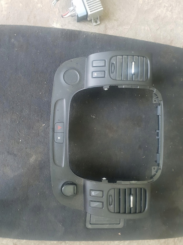 фото №1, Защита консоли с решётки trafic iii