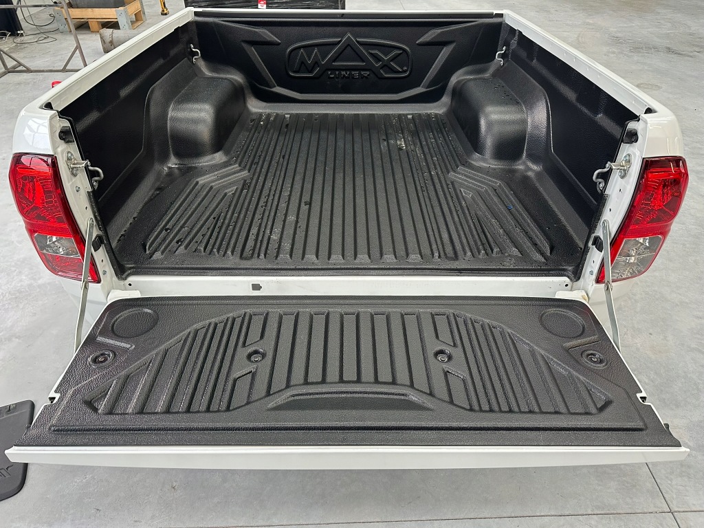 фото №9, Лоток обшивка простір кузов вантажний піддон toyota hilux 4x4