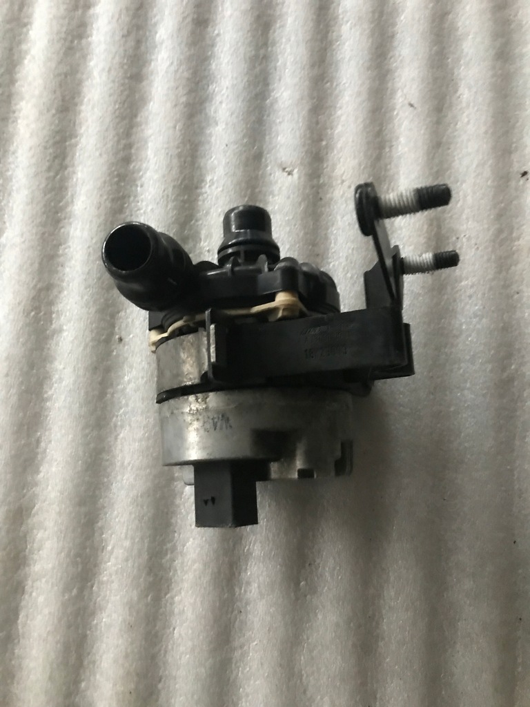 фото №1, Mercedes дополнительная насос циркуляция wody