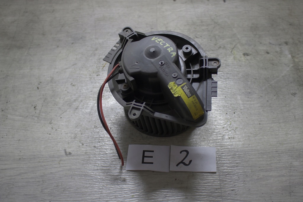 фото №1, Opel vectra b 90568692 двигатель вентилятор