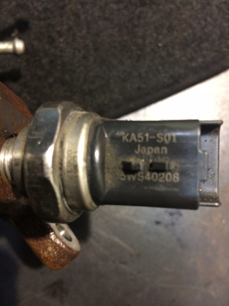 фото №3, Молдинг впрыскная renault scenic iii 1.5dci 8200704217