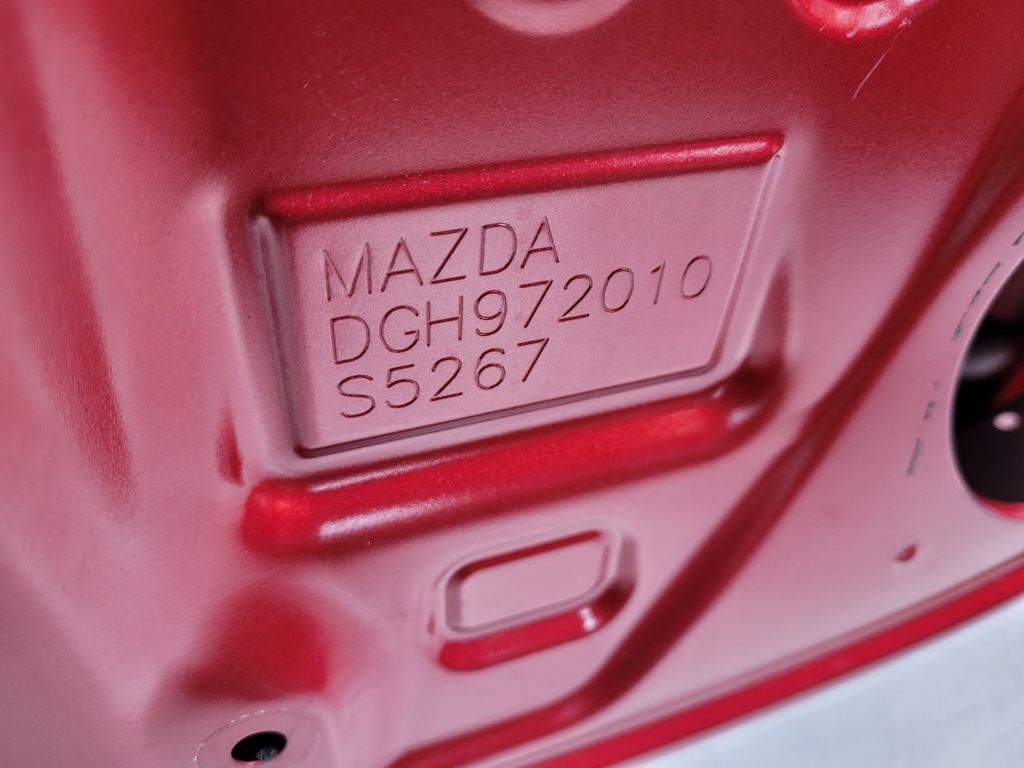 Дверь правое  перед / задняя mazda cx-30 2019- Киев