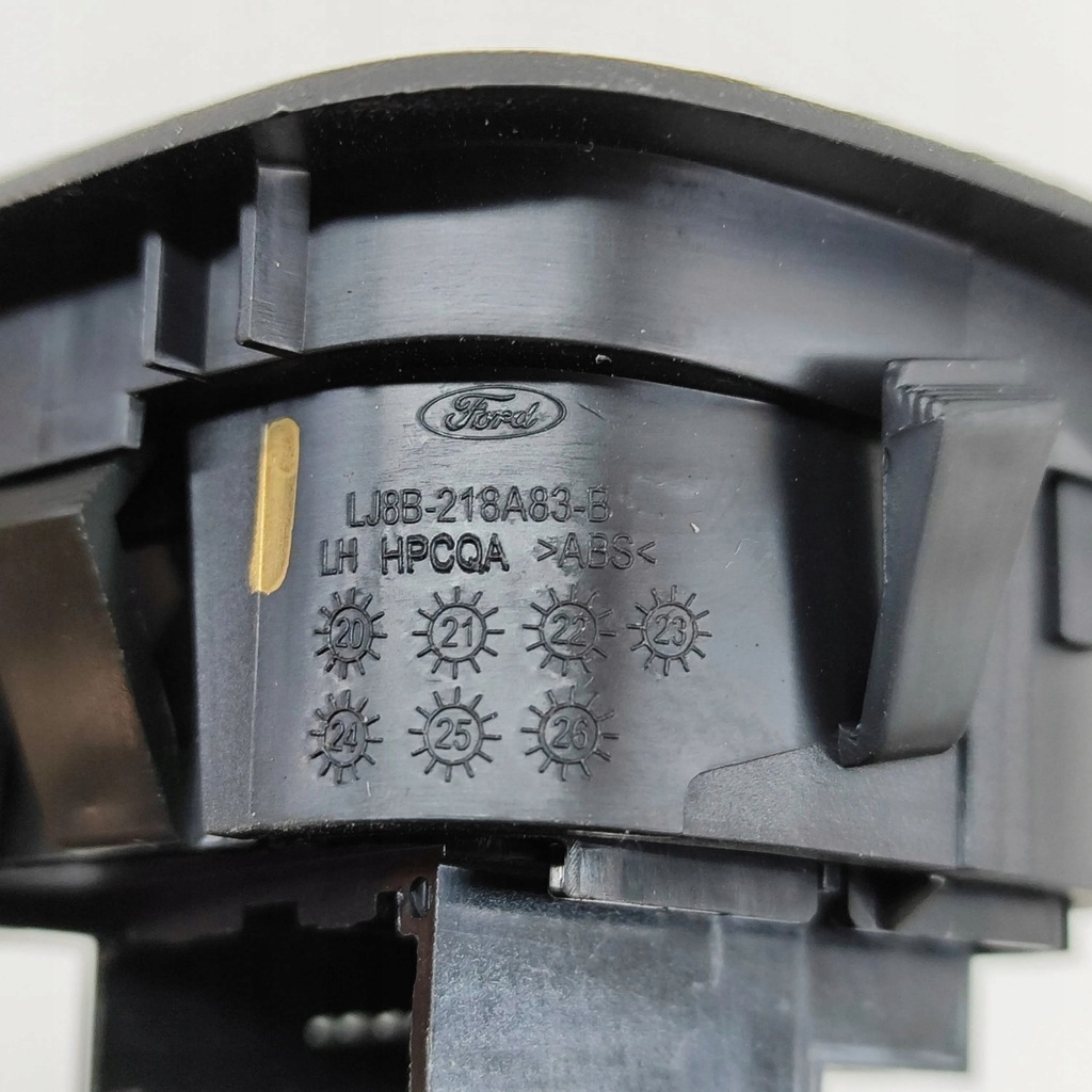 фото №7, Ford mustang mach-e 2022 кнопка центрального замка