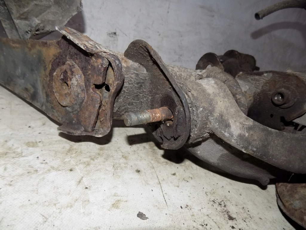 фото №5, Honda cr-v iii 06-11 2.2 поворотный кулак ступица правый задняя