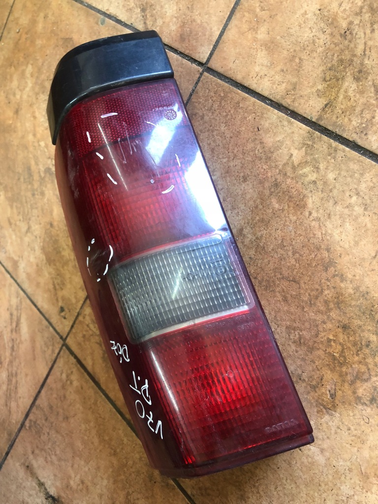 фото №2, Volvo v70 лампа правий задня dół