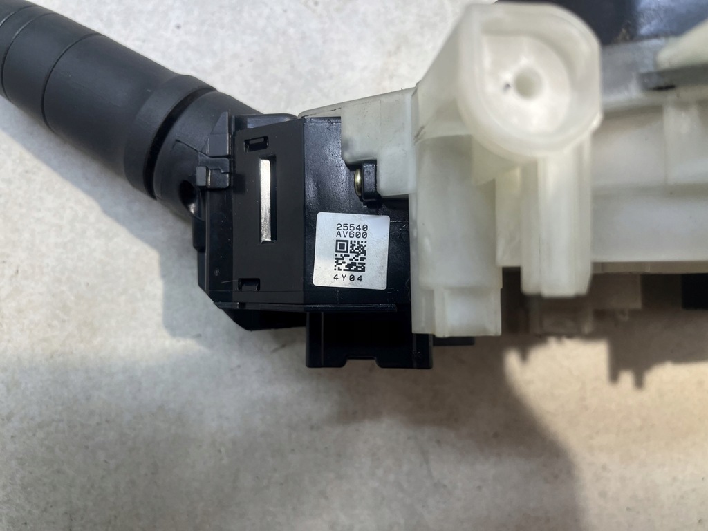 фото №8, Переключатель комбинированный nissan almera n16 25560bn864