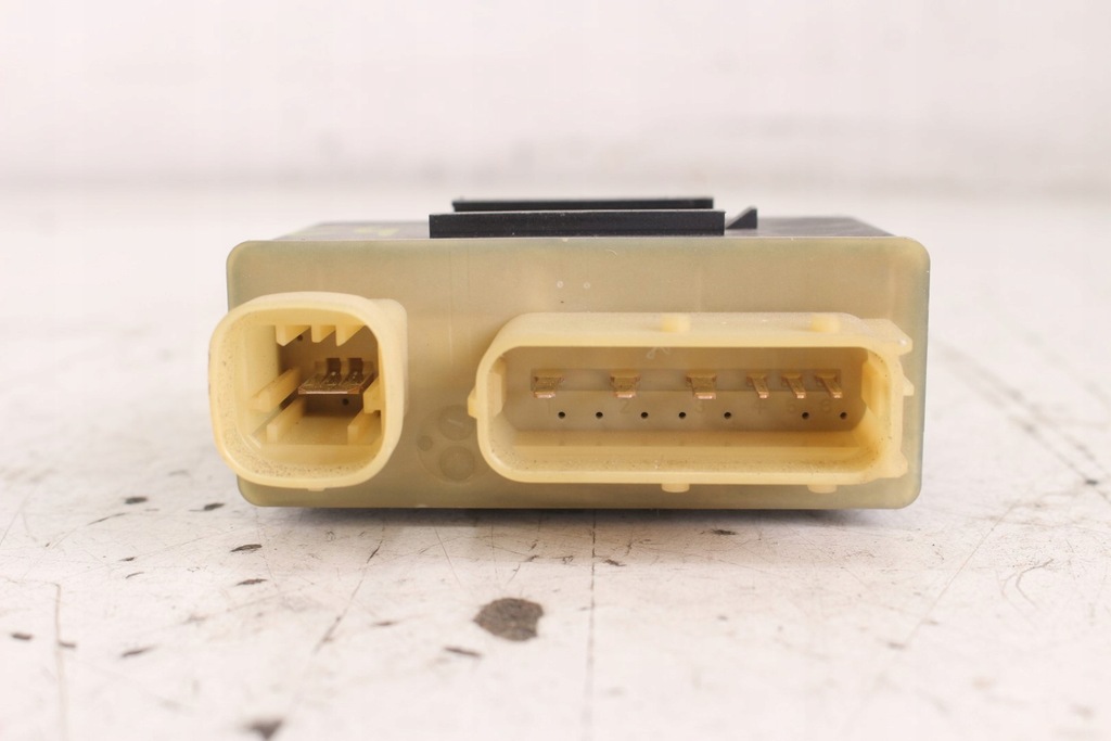 фото №8, Модуль реле вентиляторов 9801916680 c4 picasso ii