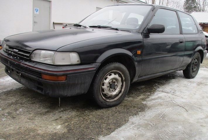 фото №14, Toyota corolla e9 87-92 обшивка коврик обивка разные