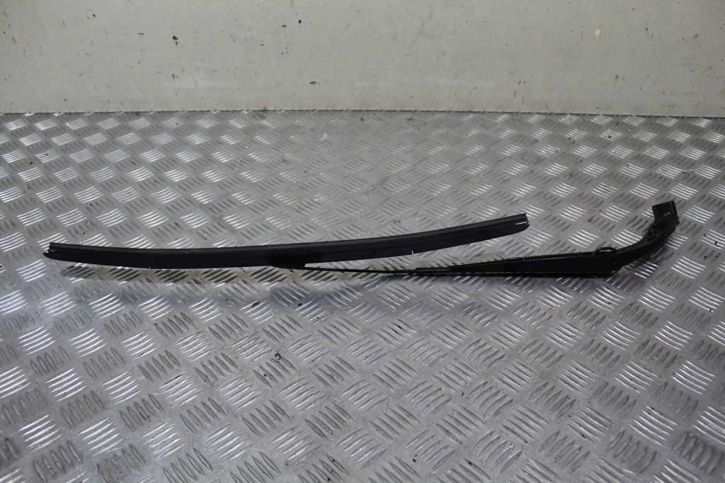 фото №1, Рычаг дворники левая navara iv 4 d23 np300