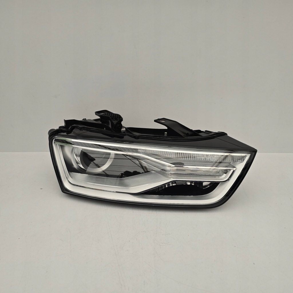 Купить Фара передняя правый  audi q3 8u0 рестайлинг  bi-xenon led 8u0941006c