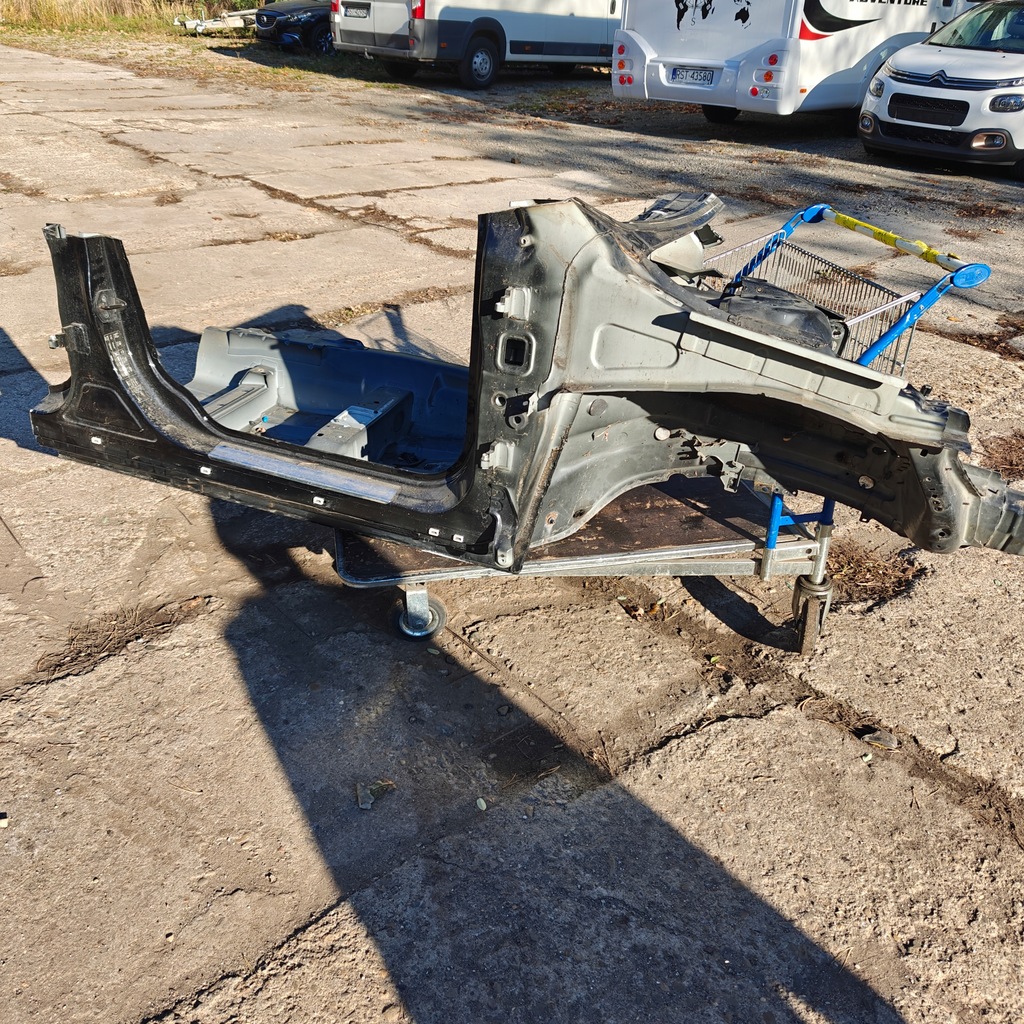 фото №1, Volvo xc60 i четверть порог блок двигателя правая