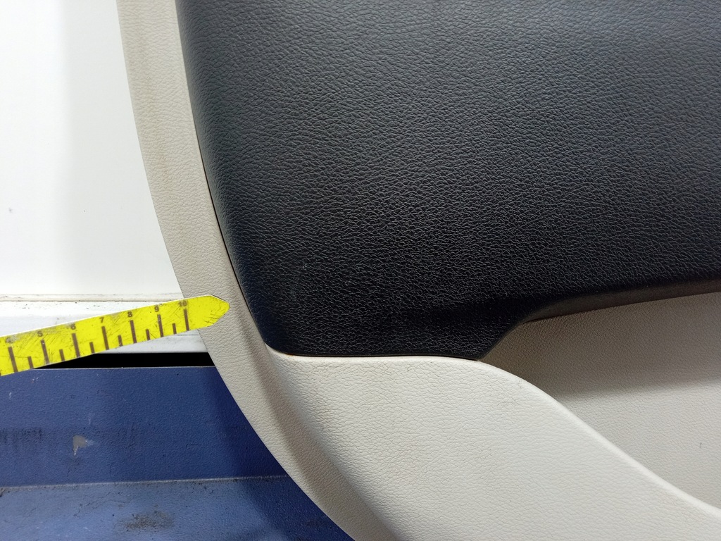 фото №9, Pacifica ii 16- обивка дверь перед левая обшивка 5rp552d2ag