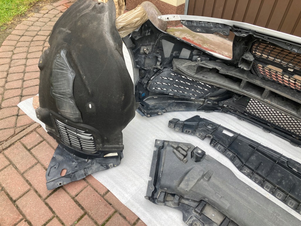 Mercedes w217 amg бампер перед 775 оригинал 217 подкрылок защита нижние Киев