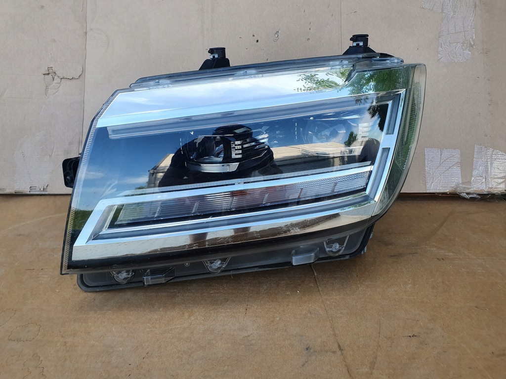 фото №1, Vw crafter ii 2 man tge лампа передняя левая full led 7c1941035b