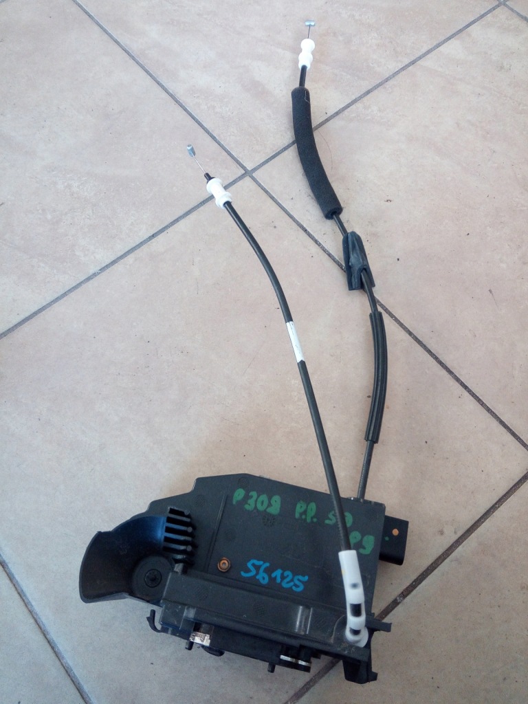 фото №1, Замок дверь peugeot 308 ii t9 перед oryg.