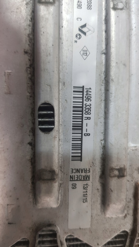 Renault talisman радіатор інтеркулер 1.6 dci Доставка