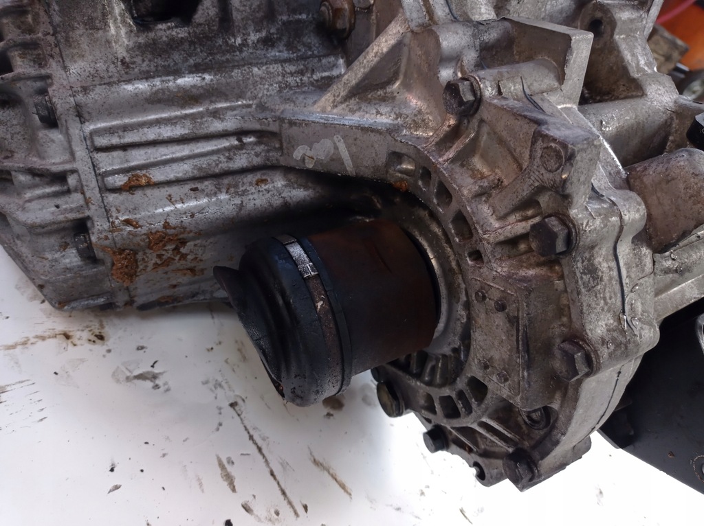 фото №9, Коробка передач передач hyundai accent 1.5 crdi j42073