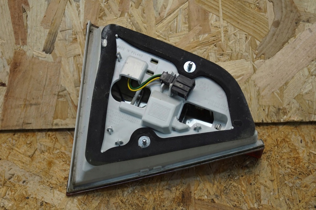 фото №10, Лампа правый задняя skoda superb ii lift sedan 3t5945094b